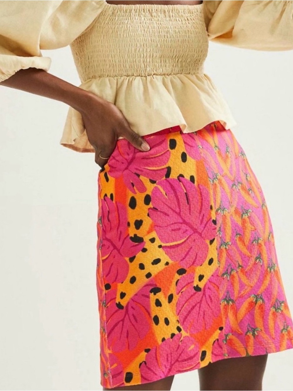 FARM Rio Pink Orange Tropical Peppers Banana Leaf Mini Skirt XS